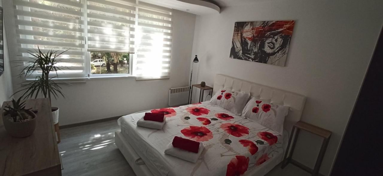 Lux Apartment 7, free parking Ni Extérieur photo