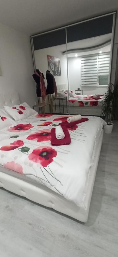 Lux Apartment 7, free parking Ni Extérieur photo