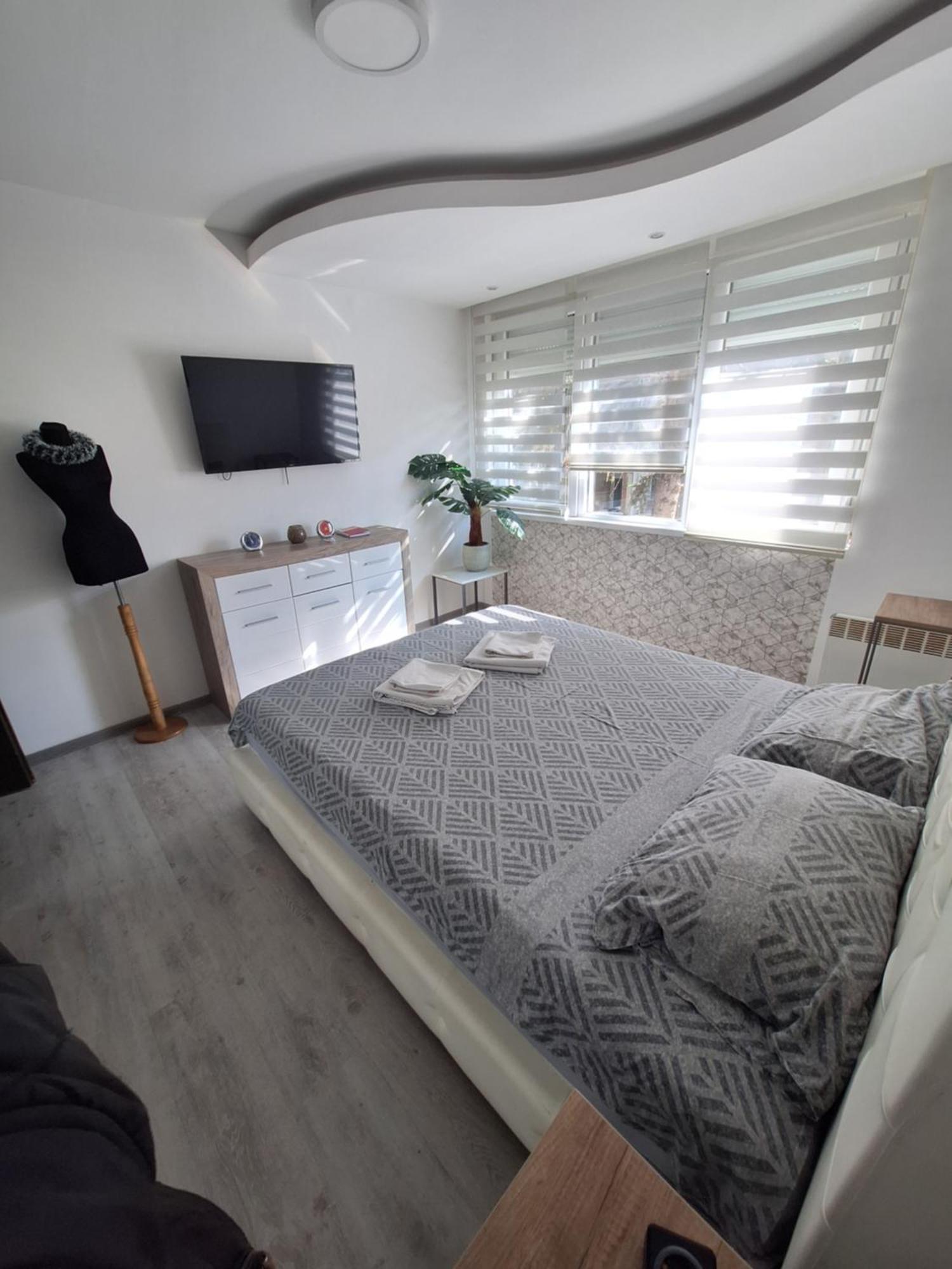 Lux Apartment 7, free parking Ni Extérieur photo